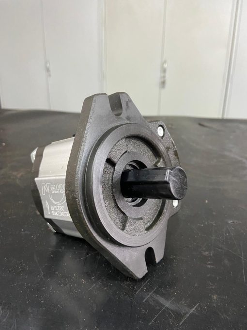Bomba Med. 8CC Eixo 18mm Chav. (Rosca 3/4 Npt) - B111008CI - Imagem 3
