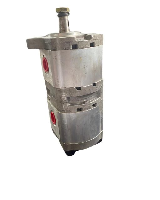 Bomba hidráulica dupla Hybel 8 cc para trator Stara